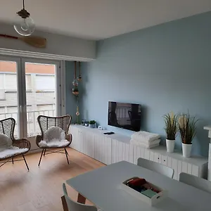  Apartment Lelies At Westende Belgien